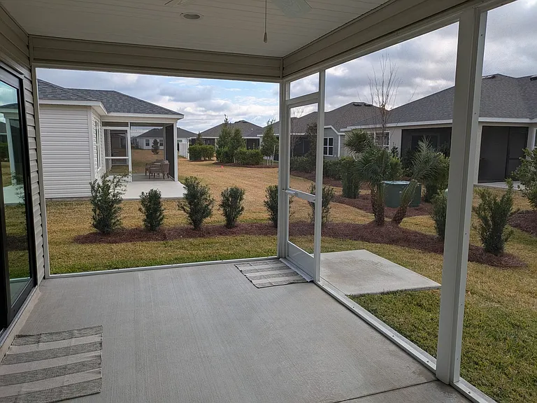 1750 Debellis Ln — Photo 32