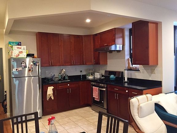 5th image of 4611 48th Ave APT 2R