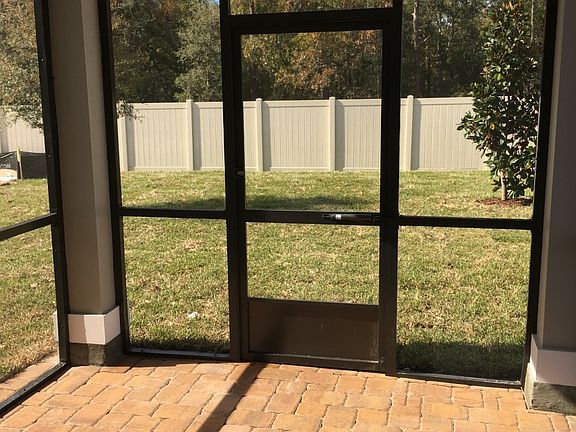 4th image of 2030 Caroline Hills Dr