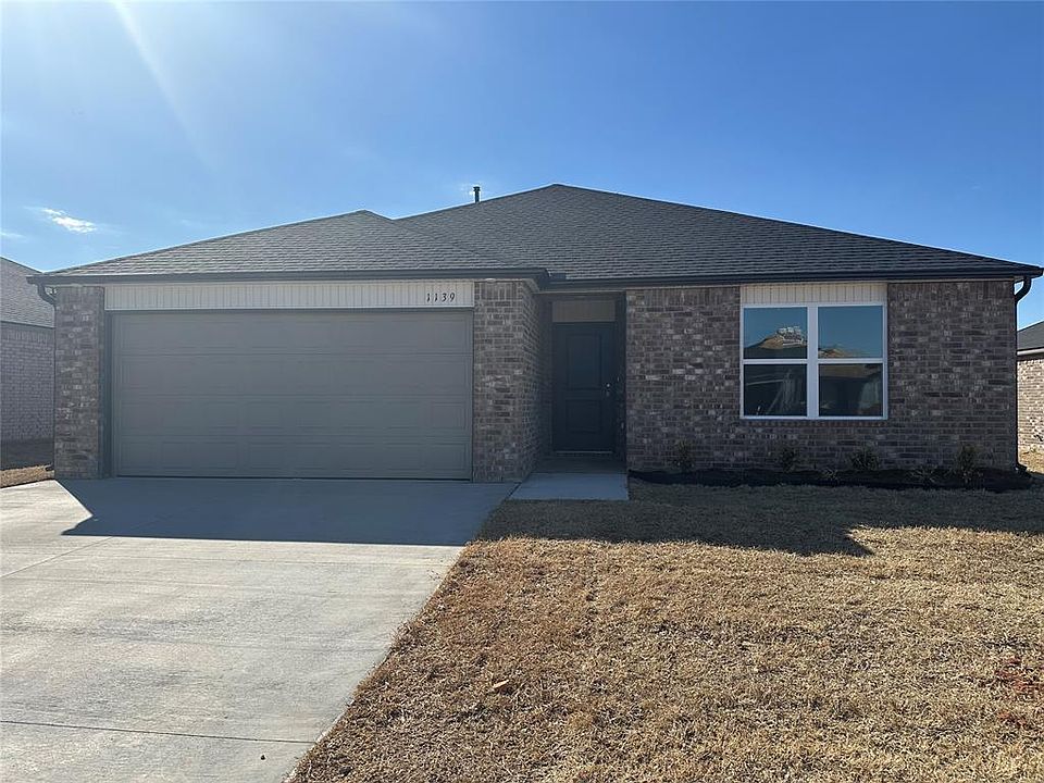 1st image of 1139 Newcastle Farms Dr