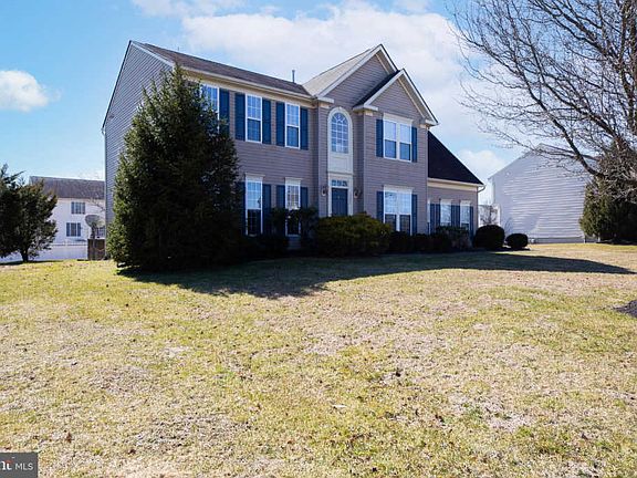 3rd image of 3509 Ravenna Ln