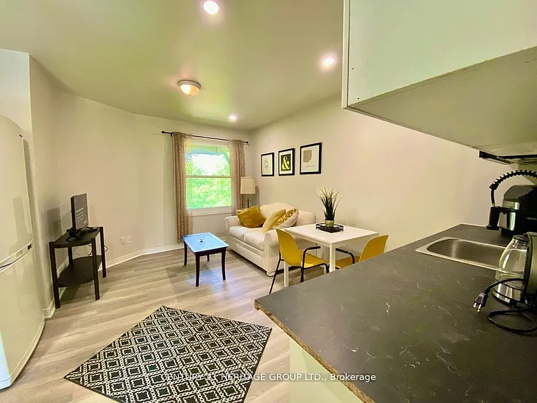 287 Lorne Ave #B — Photo 5