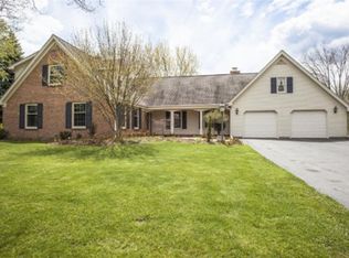 N67W30919 Club Cir E, Hartland, WI 53029