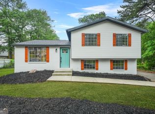 1355 Tucker Woods Dr, Norcross, GA 30093