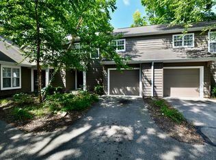 7854 Harbour Isle, Indianapolis, IN 46240