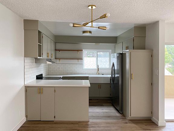 4th image of 1215 11th St APT 4