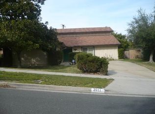 2011 Dolphin St, Riverside, CA 92506