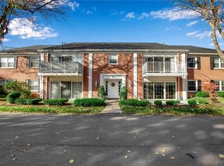 39 Hickory Hill Rd APT C, Amherst, NY