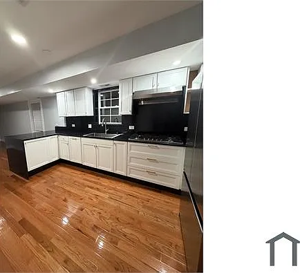6145 W 54th St #1 — Photo 1