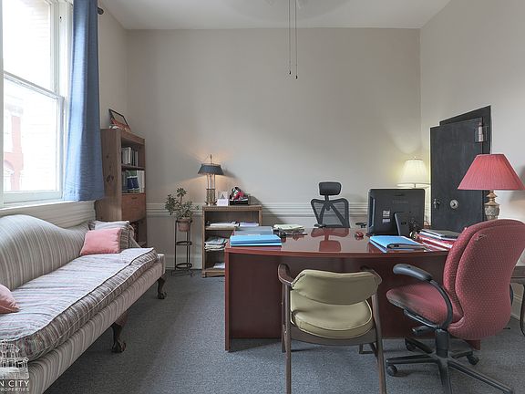 5th image of 13 W Beverley St #15183298