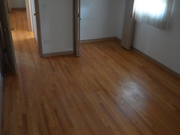 2nd image of 5443 N Sayre Ave Unit 2
