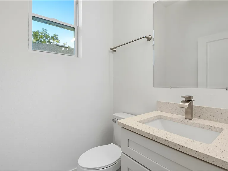 3999 SW Shorewood Dr — Photo 19