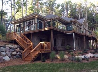 9801 Buckhorn Lake Rd, Holly, MI 48442