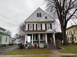 10 Chestnut St, Auburn, NY 13021