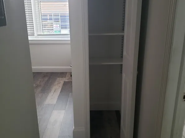 86-05 Northern Boulevard image 6 of 22