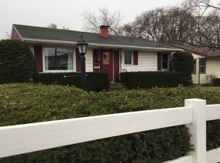 502 W Taylor St, Dekalb, IL 60115