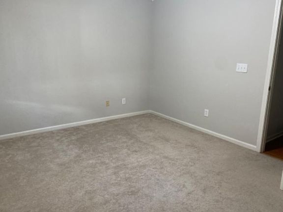 4th image of 5883 Prescott Ct