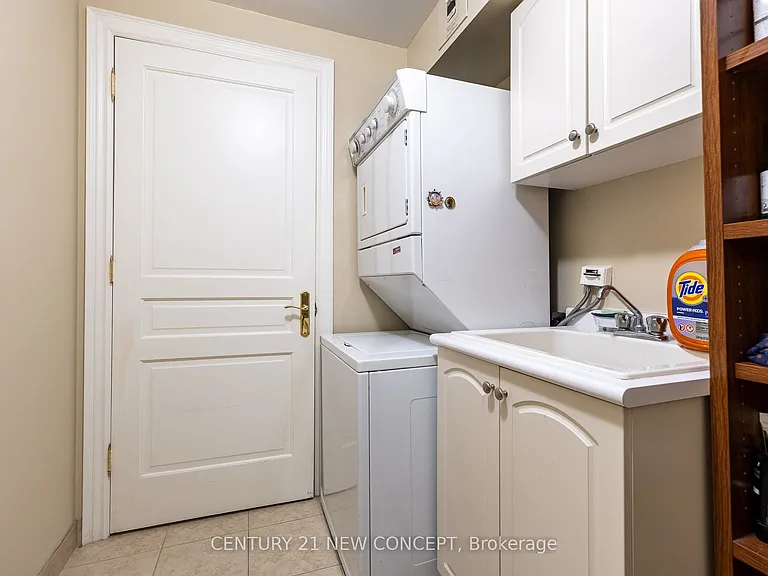 7071 Bayview Ave #204 — Photo 28