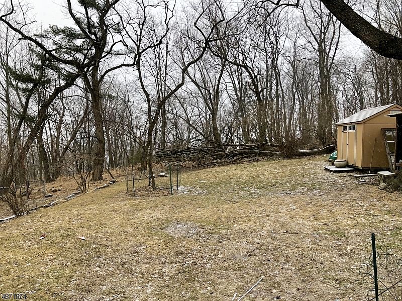 2nd image of 307 Caldwell Ave #309