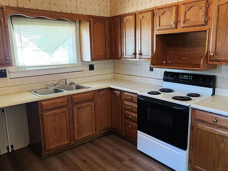1015 Washington St — Photo 14