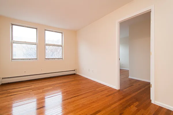 Rented by Century 21 American Homes | media 26