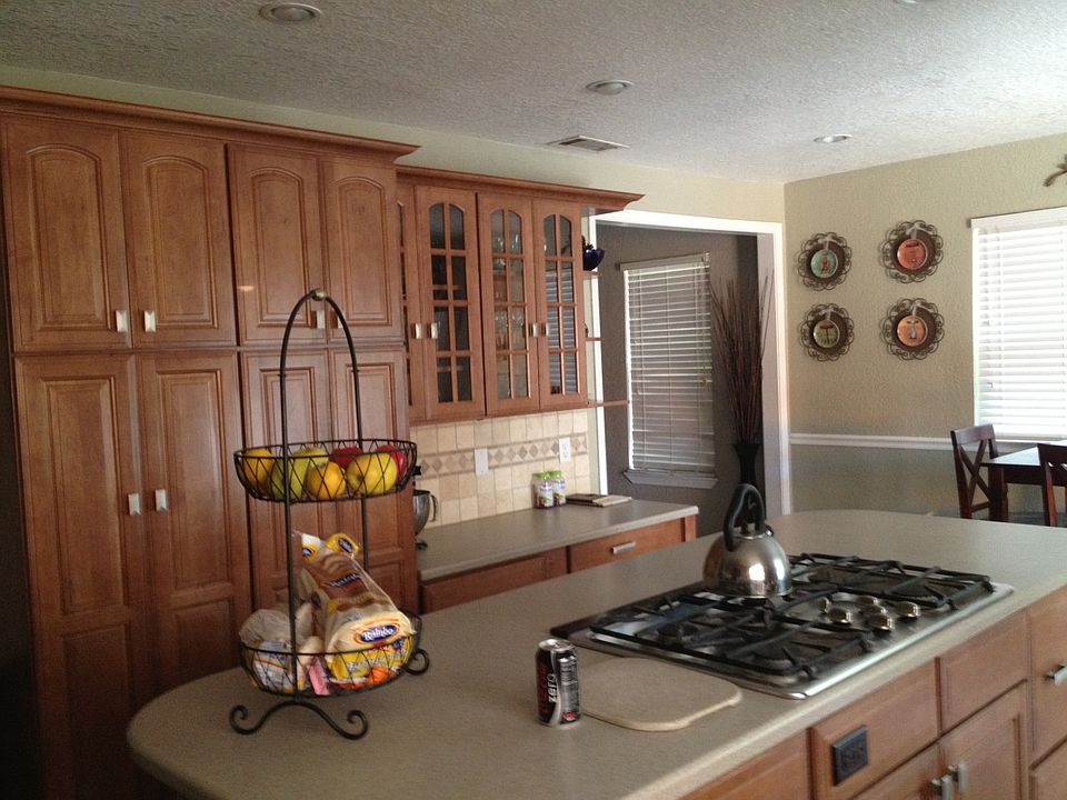 1st image of 5835 Mariposa Ave