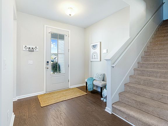4th image of 2700 Sunrose Ln