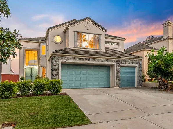 2219 View Crest Gln, Escondido, CA 92026