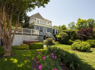 72 Navesink Ave, Highlands, NJ 07732