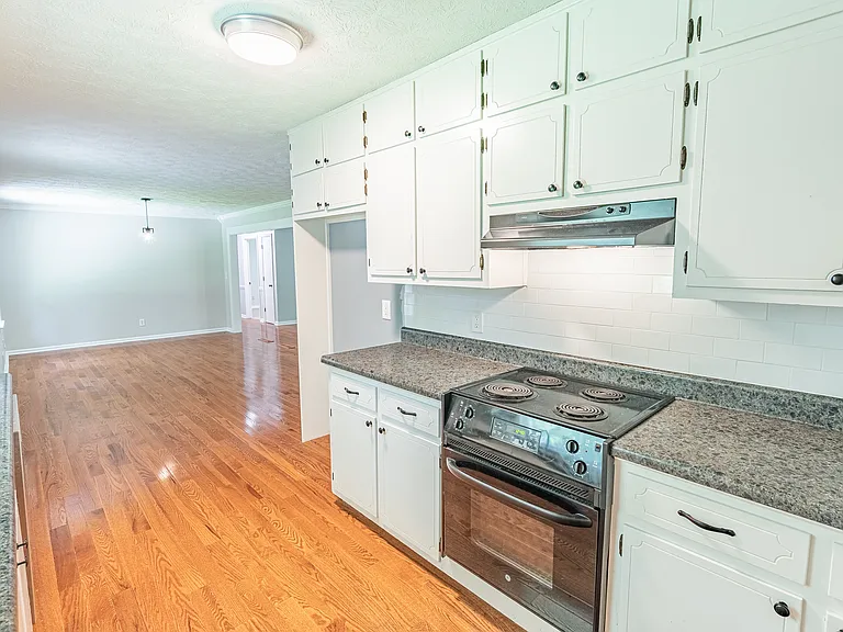 1708 Norton Estates Cir — Photo 19
