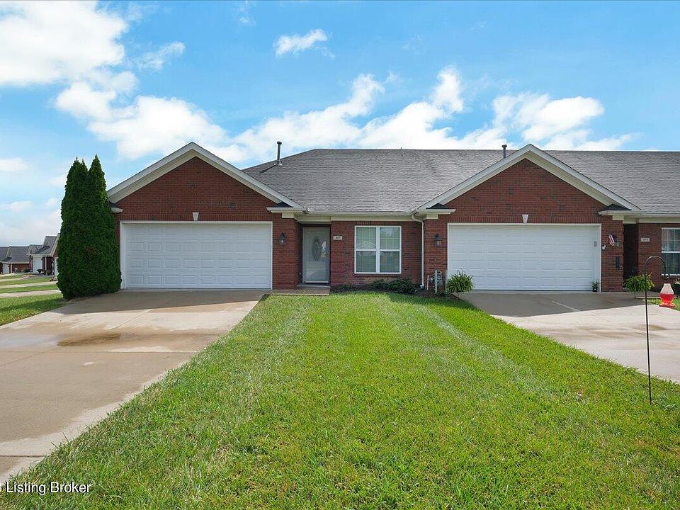 1st image of 467 Woodlake Dr