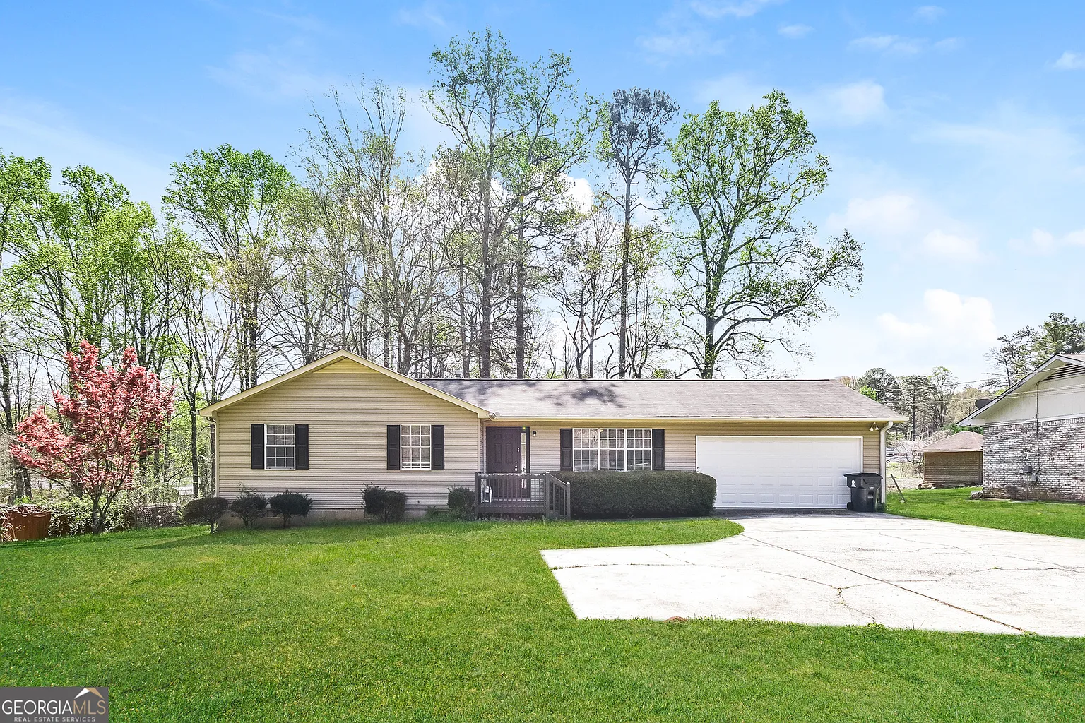 110 Pinehurst Dr photo 1