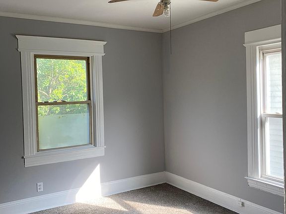 5th image of 1433 Midland Ave #1433