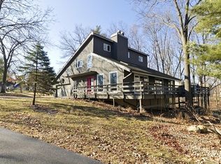 2676 S Shores Dr, Decatur, IL 62521