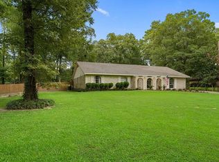 5772 Bretwood Dr, Keithville, LA 71047
