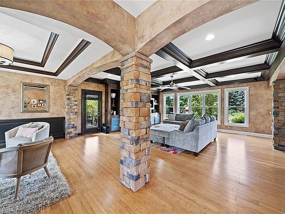 2nd image of 2398 Pine Valley Dr