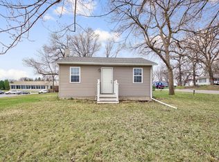 301 Wedgewood Rd, Albert Lea, MN 56007