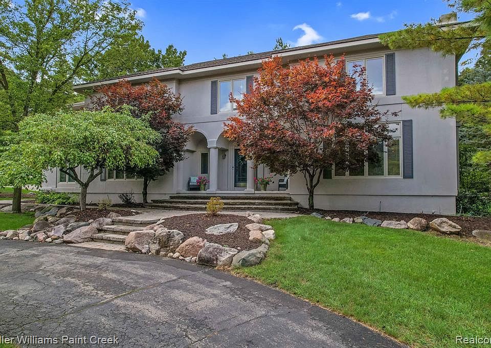 1615 Crossbow Ct, Rochester Hills, MI 48306 Zillow
