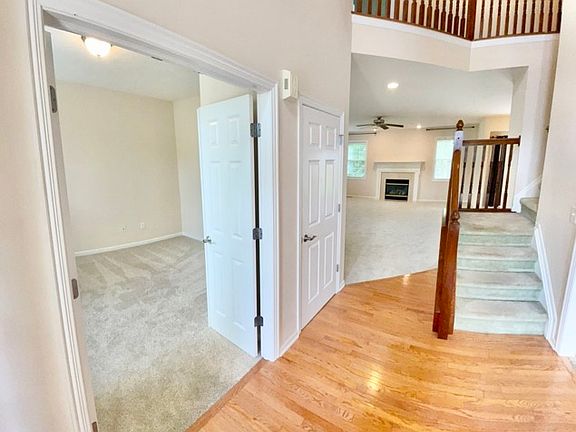 Entry way