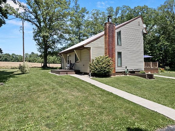 5th image of 1720 Logans Ln