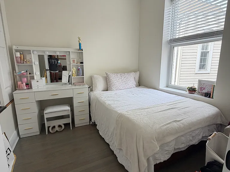 2630 N Fairfield Ave #2R — Photo 14