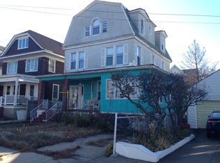 433 Beach 120 St, Rockaway Park, NY 11694