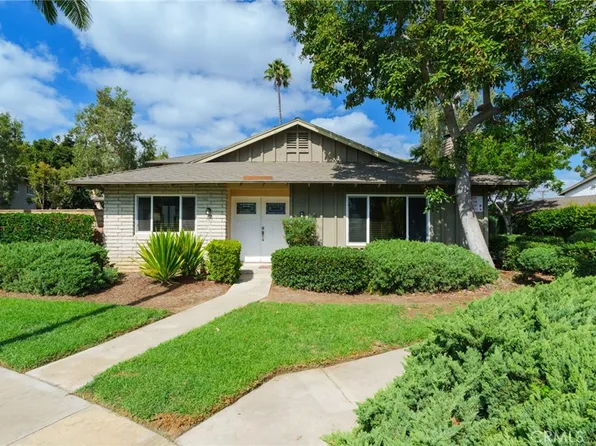111 E Palmdale Ave, Orange, CA 92865