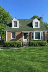 215 N Main St, Mount Prospect, IL, 60056