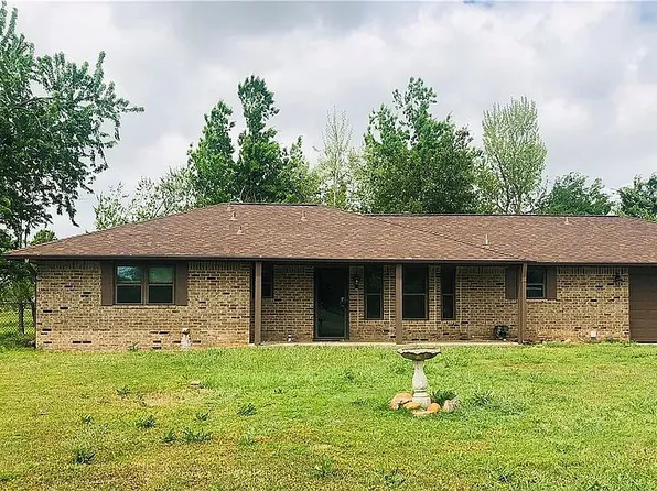619 Country Dr, Tuttle, OK 73089