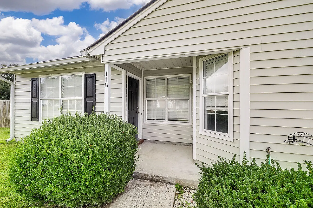 118 Laurelwood Dr — Photo 4