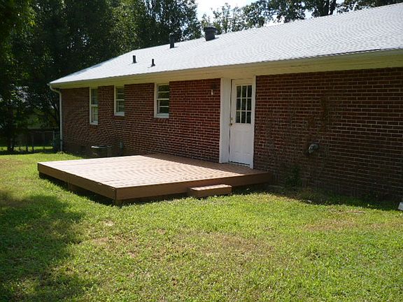 2nd image of 24 Adair Dr