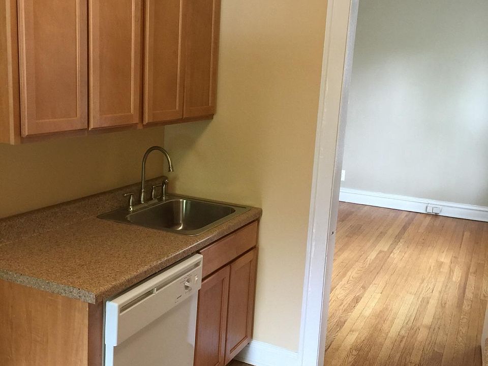 1st image of 211 Pleasant St APT C