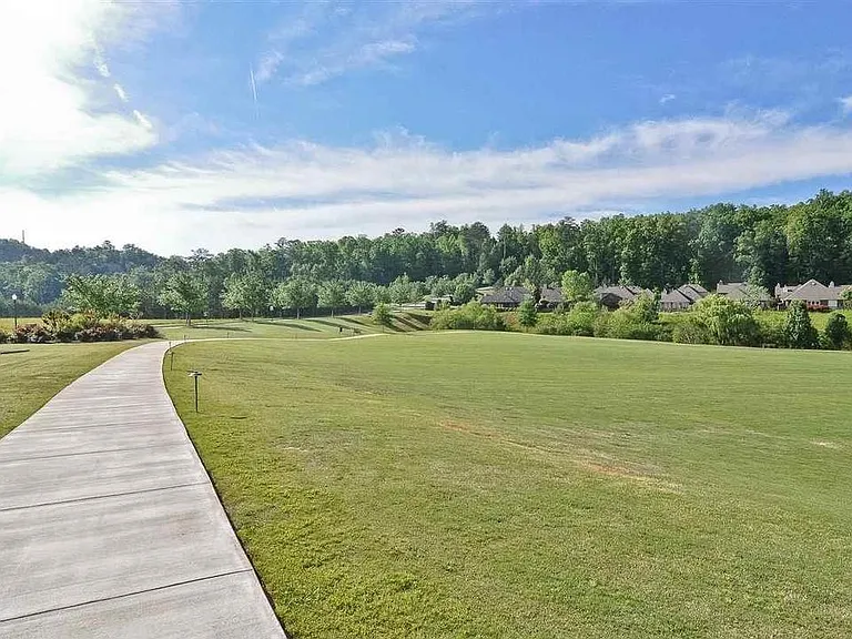 504 Reach Dr — Photo 10