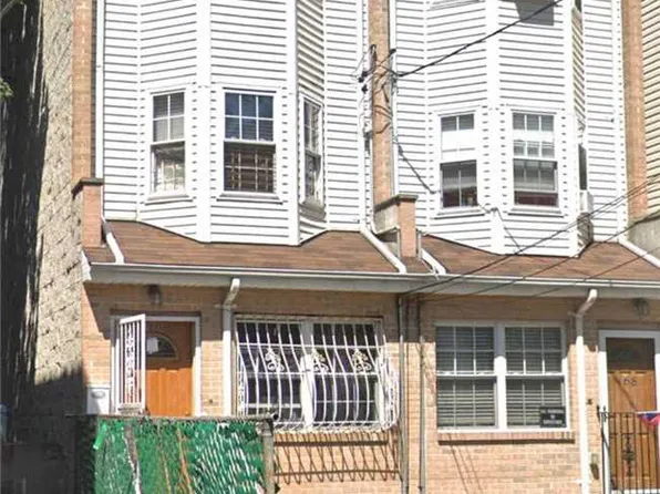 470 Elton St, Brooklyn, NY 11208